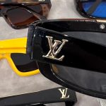Sunglasses Louis Vuitton LVW073 - Image 3