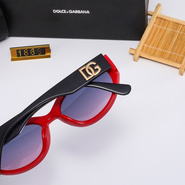 Sunglasses Dolce Gabbana DG008 - Image 2