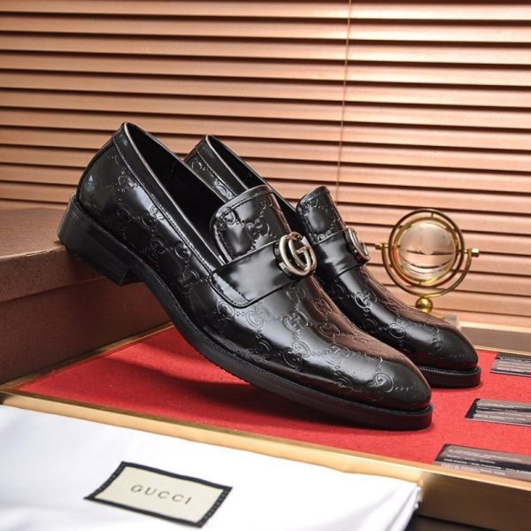 Gucci Relief Loafer Black GC159 - Image 3