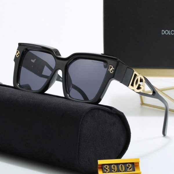 d141748_17404-1.jpg Sunglasses Dolce Gabbana DG010 - Image 1