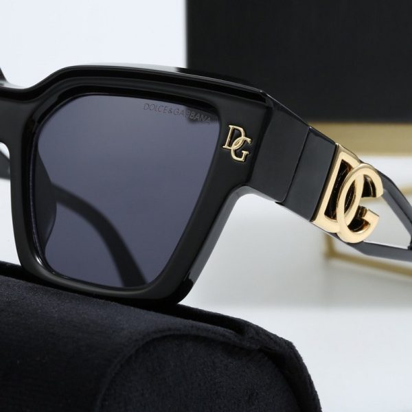 Sunglasses Dolce Gabbana DG010 - Image 4
