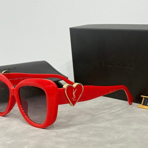 Sunglasses Yves Saint Laurent YSL015 - Image 5