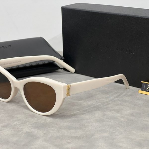 Sunglasses Yves Saint Laurent YSL023 - Image 5