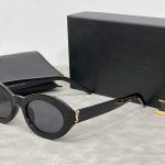 Sunglasses Yves Saint Laurent YSL024