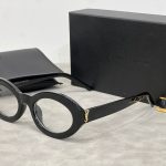 Sunglasses Yves Saint Laurent YSL024 - Image 3