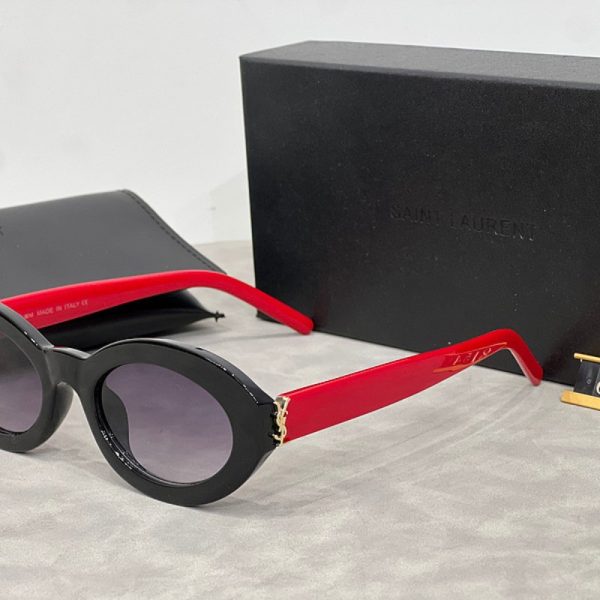 Sunglasses Yves Saint Laurent YSL024 - Image 5