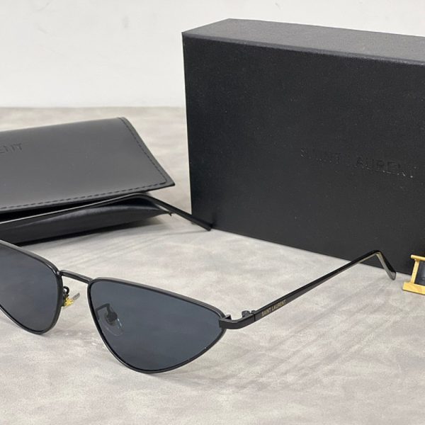 Sunglasses Yves Saint Laurent YSL025 - Image 5