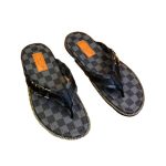 Louis Vuitton Monogram Thong Slippers LV061