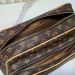 Shoulder Bag Louis Vuitton LV062 - Image 6