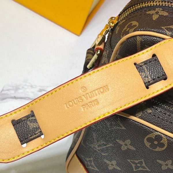 Shoulder Bag Louis Vuitton LV062 - Image 8
