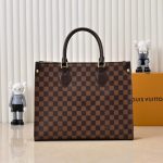 Shoulder Bag Louis Vuitton OnTheGo MM LV066 - Image 3