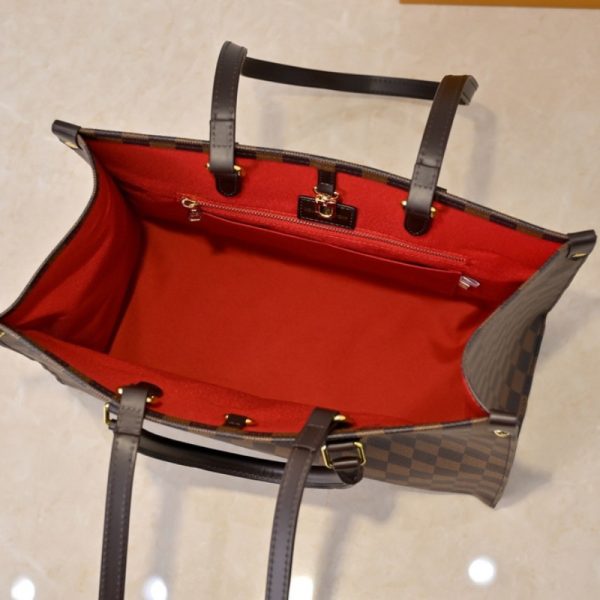 Shoulder Bag Louis Vuitton OnTheGo MM LV066 - Image 4