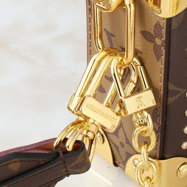 Shoulder Bag Louis Vuitton x TM LV071 - Image 6