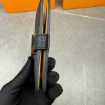 Louis Vuitton Vertical Compact Wallet LV072 - Image 2