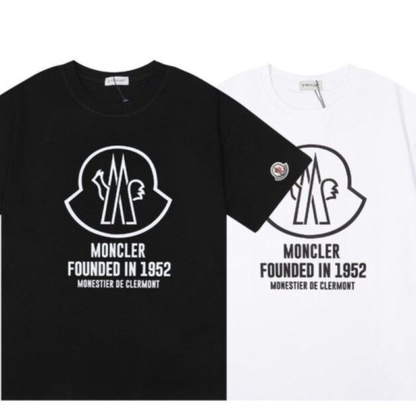 d144665_23165-1.jpg T-shirt Moncler Black MCL032 - Image 1