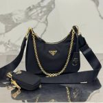 Shoulder Bag Prada Re-Edition 22×18×6.5CM PD074