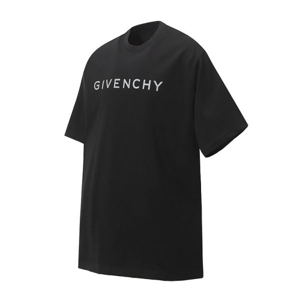 d148129_21645-1.jpg T-Shirt Givenchy Black GV031 - Image 1