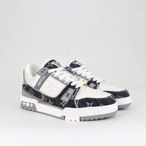 Louis Vuitton Trainer Sneaker LV156