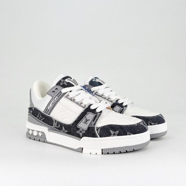 d148446_11108-1.jpg Louis Vuitton Trainer Sneaker LV156 - Image 1