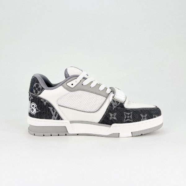 Louis Vuitton Trainer LV157 - Image 2