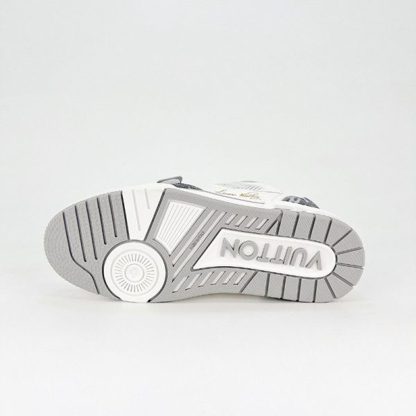 Louis Vuitton Trainer LV157 - Image 7