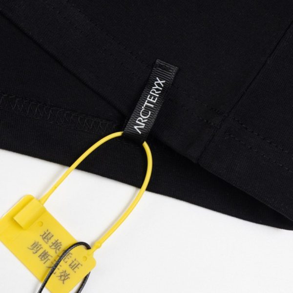 T-shirt Arc’Teryx Oversized Black ATX002 - Image 6