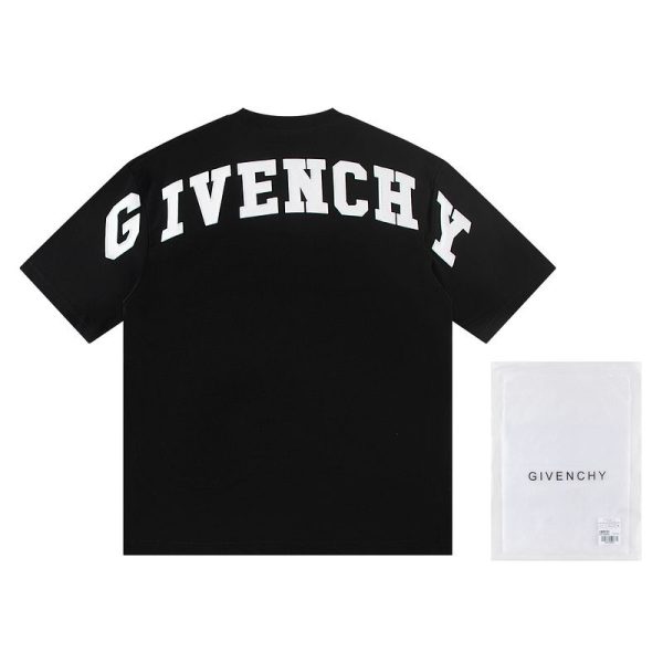 T-Shirt Givenchy GV034 - Image 2