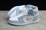 Air Jordan 1 High Hyper Royal - Image 3