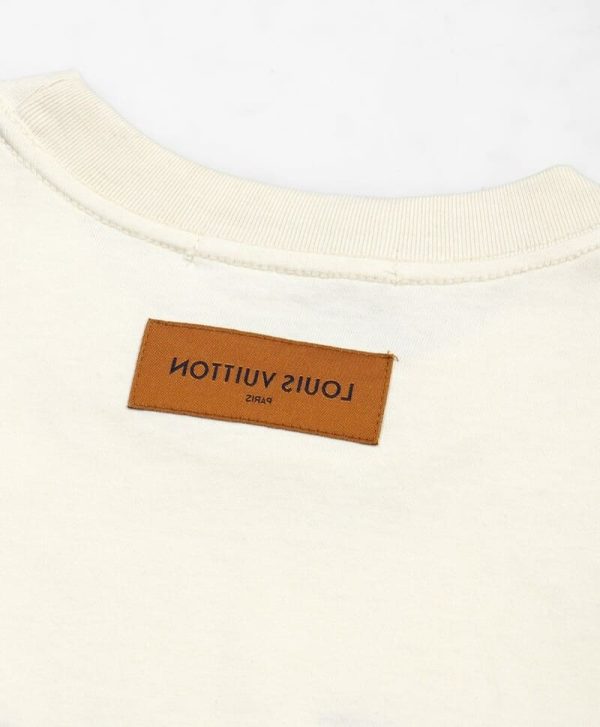T-shirt Louis Vuitton Cream LV Lovers - Image 5