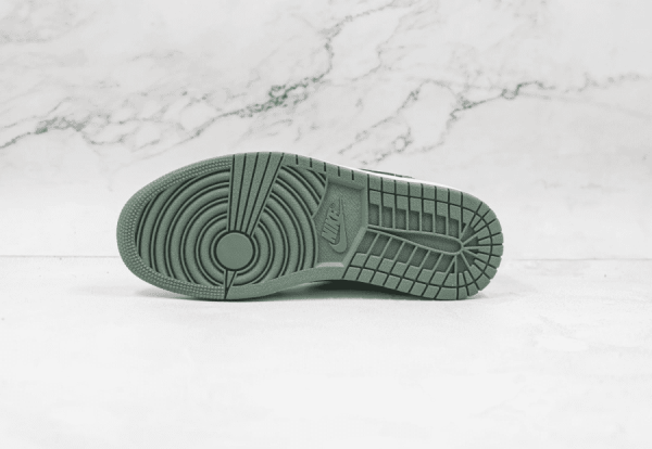 Jordan 1 Low Military Green - Image 3