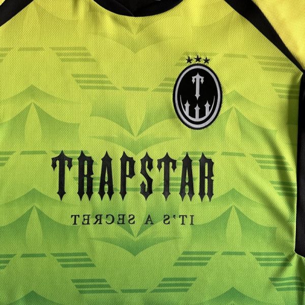 T-shirt Trapstar Irongate Carnival Edition Football Jersey - Image 4