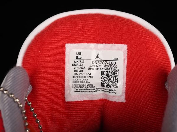 Air Jordan 3 Fire Red - Image 10