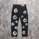 Denim Tears x Levi’s Cotton Wreath Jeans Black - Image 4
