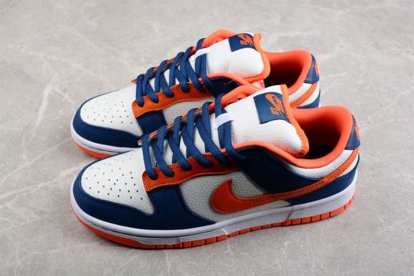 Nike SB Dunk Low Broncos - Image 4