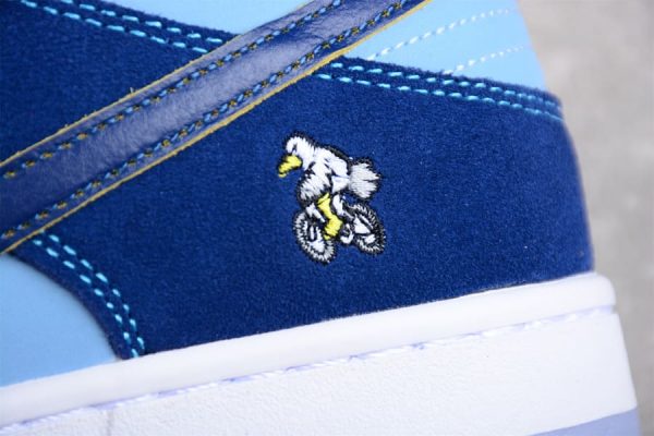 Nike SB Dunk Low The Predatory Bird - Image 8