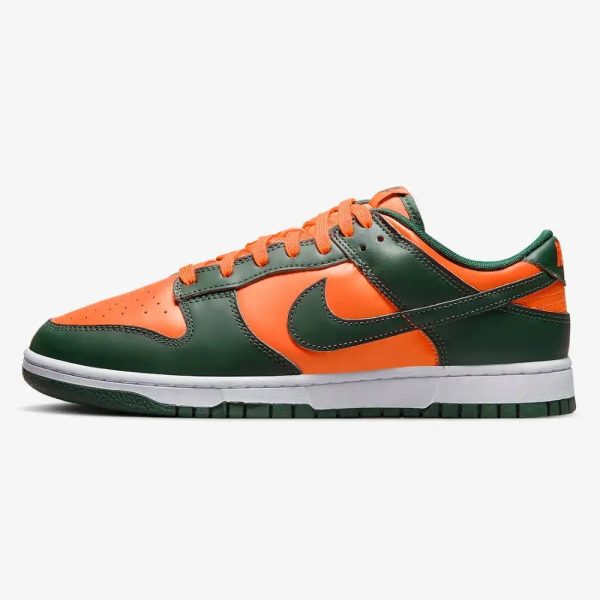 d69266_11658-1.jpg Nike Dunk Low Miami Hurricanes - Image 1