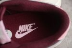 Nike Dunk Low Premium Valentine’s Day - Image 10
