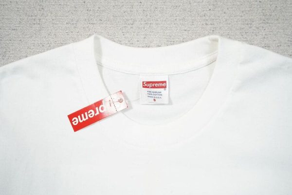 T-shirt Supreme Seoul Box Logo - Image 9