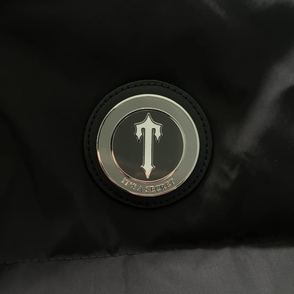 wamens-jacket-trapstar-irongate-hooded-puffer-black - Image 7