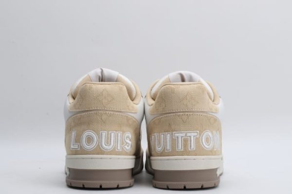 Louis Vuitton Trainer Beige White - Image 10