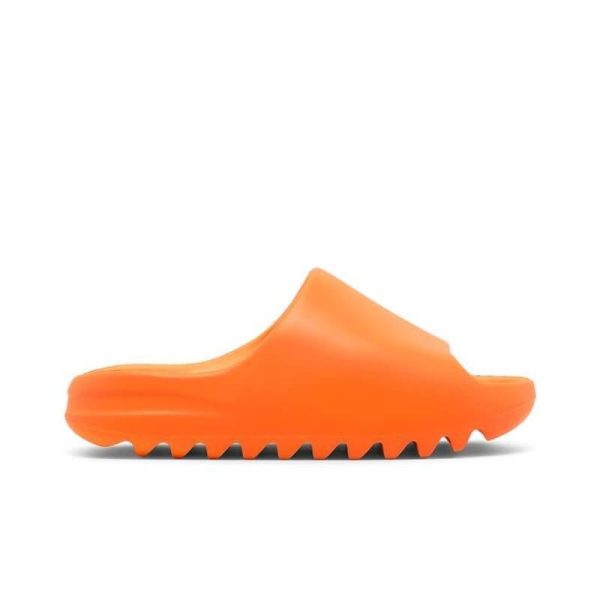 d69351_490-1.jpg Adidas Yeezy Slide Enflame Orange - Image 1