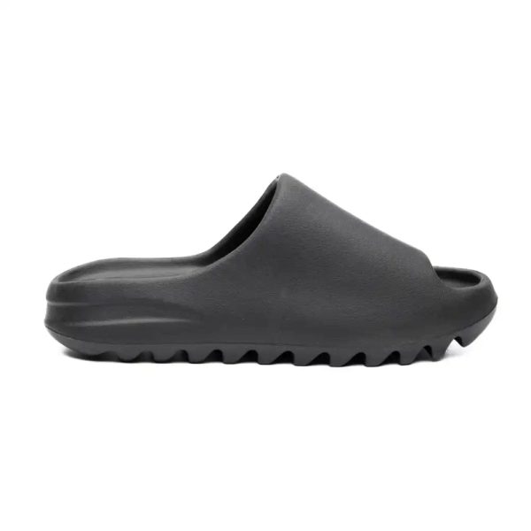d69354_500-1.jpg Adidas Yeezy Slide Onyx - Image 1