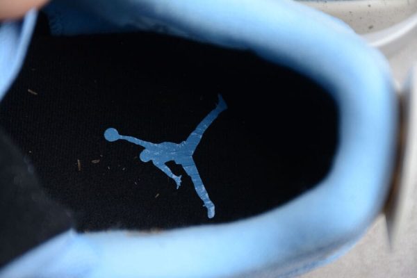 Air Jordan 4 University Blue - Image 10