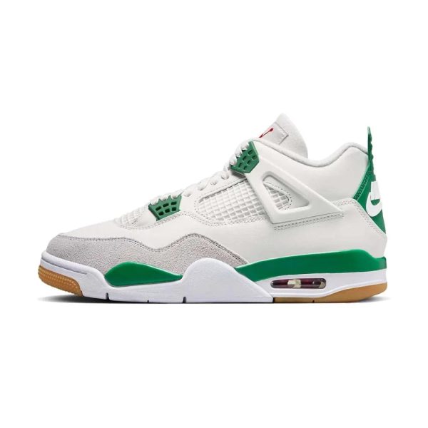 d69380_1109-1.jpg Air Jordan 4 Retro x Nike SB Pine Green - Image 1
