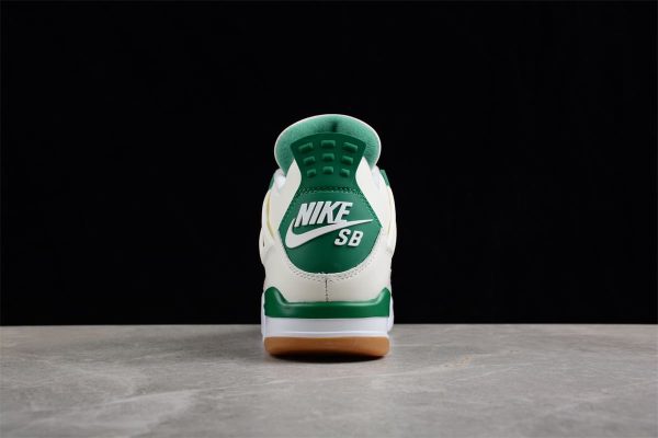 Air Jordan 4 Retro x Nike SB Pine Green - Image 6