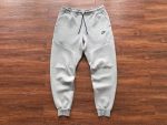 Nike Tech Fleece Gray - Image 2