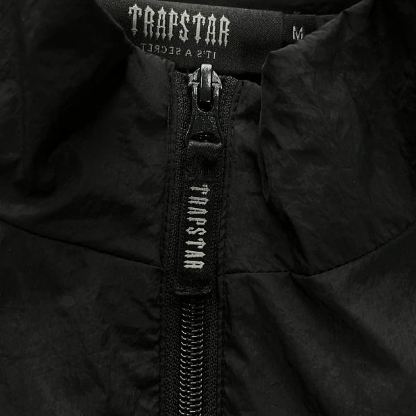 Kit Trapstar Irongate 2.0 Shellsuit Red black - Image 8