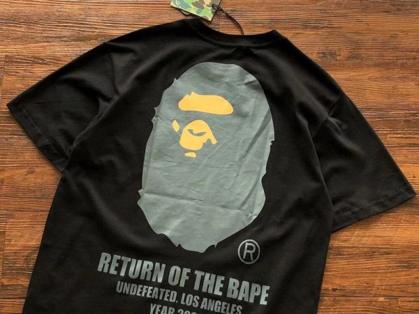 T-shirt BAPE x Undefeated Ape Head - Image 6