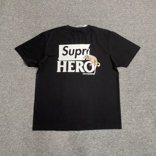 T-shirt Supreme ANTIHERO Dog - Image 3