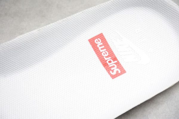 Air Force 1 Supreme - Image 13
